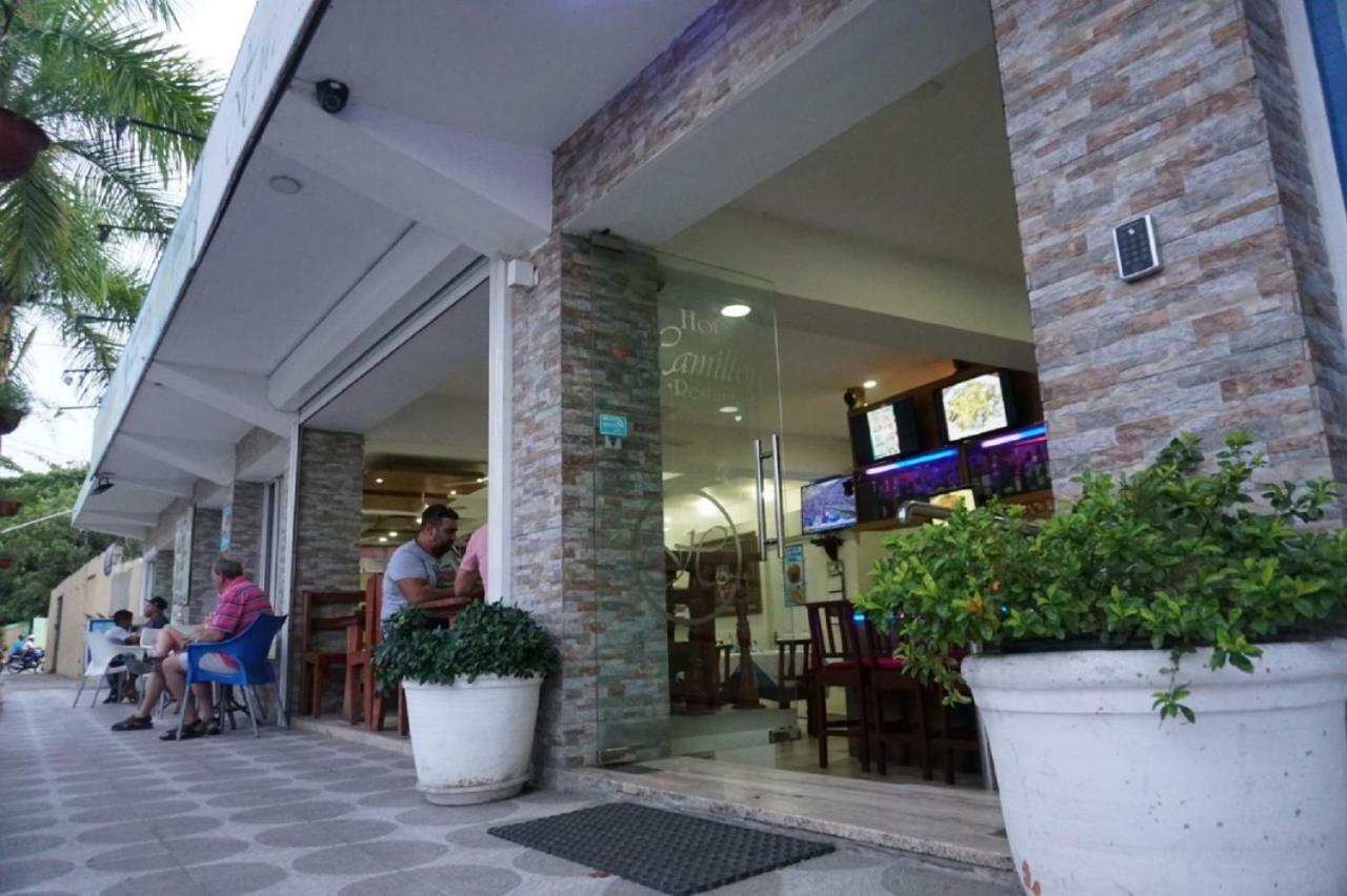 Hotel Restaurant Hamilton Boca Chica Exterior photo